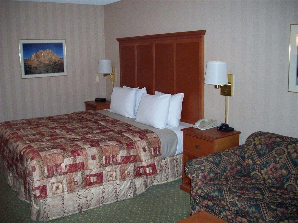 Red Lion Inn & Suites Deschutes River - Bend Exterior foto